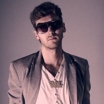 Hyper Crush – Werk Me (OVERWERK Remix)