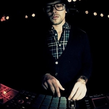 Onra – Come Closer (Kicks & Claps Edit)