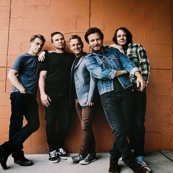 Pearl Jam – Superblood Wolfmoon