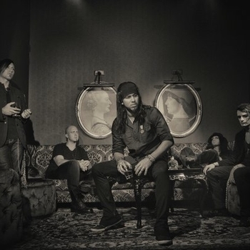 Pop Evil – Trenches