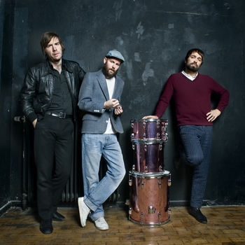 Peter Bjorn & John – Dominos (Galantis Remix)