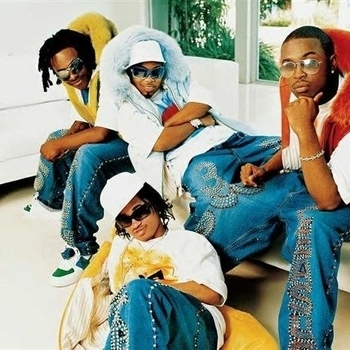 Pretty Ricky – Rolling With A Star