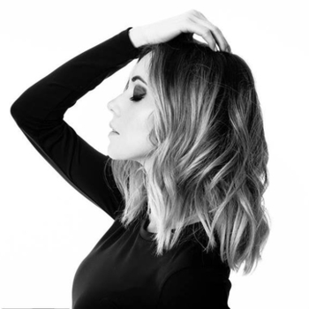 Ruelle – Earth Glow (Earth Glow 2019)