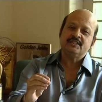 Kumar Sanu – Mere Hum Safar