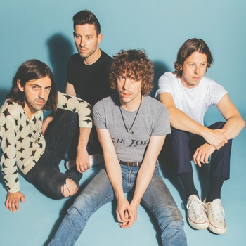 Razorlight – Burberry Blue Eyes (Slipway Fires 2008)