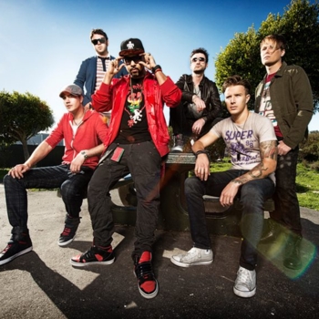 7Lions – Born 2 Run