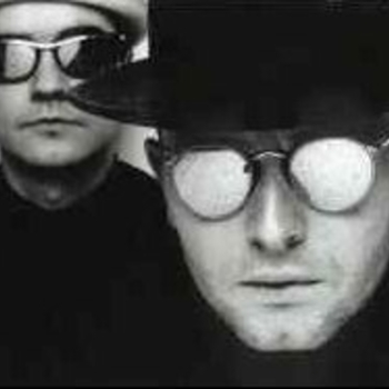 2 Heads – Out of the City (Starchaser mix)