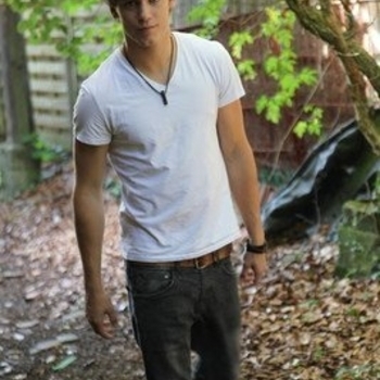 Bastian Baker – Hallelujah