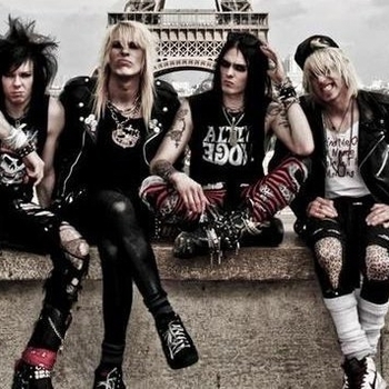 Black Rain – True Girls Are Sixteen