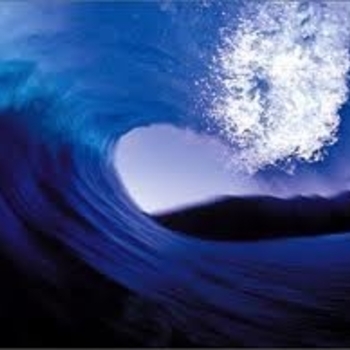 Blue Wave – Slow Motion