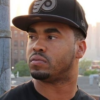 Boaz – Everything ft. Mac Miller (prod. by Team Green Music) (DatPiff Exclusive)