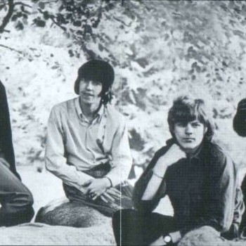 Beefeaters – Hey Little Girl
