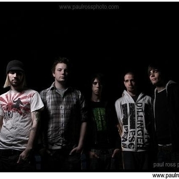 Between the Screams – Monument