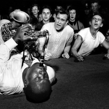 Big Jay McNeely – Deacon's Hop