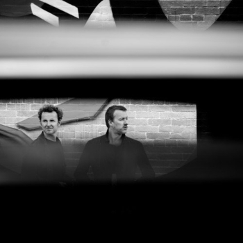 Black Rivers – The Wind That Shakes the Barley