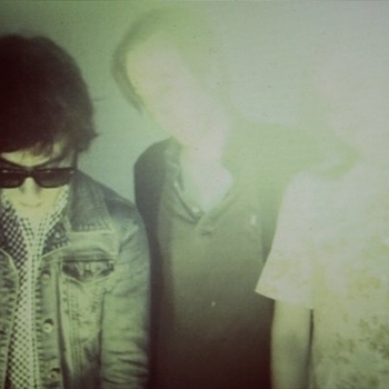 Burnt Ones – sunset hill