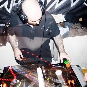 Bionic1 – Mindtech Podcast 00? mixed by Bionic1 May 201?