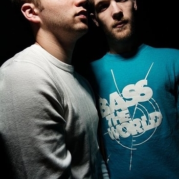 Caspa & Rusko – Custard Chucker