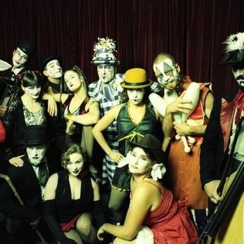 Circus Contraption – Hoochie Coochie Girls