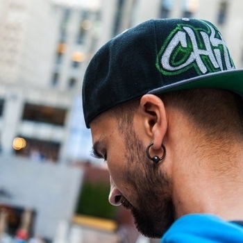 Chitoon – Stucker