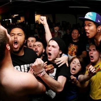 Crucified – Make My Heart Sing
