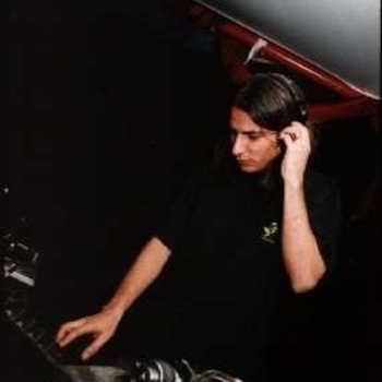 Chakra & Edi Mis – X-File '99 (Armin & DJ Johan's Cyber Mix)