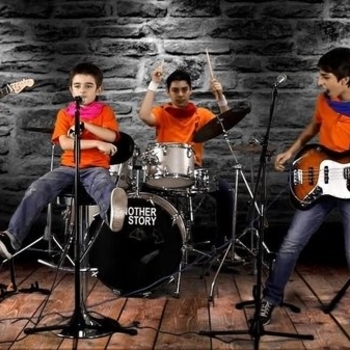 Compass Band – Sweetie beby