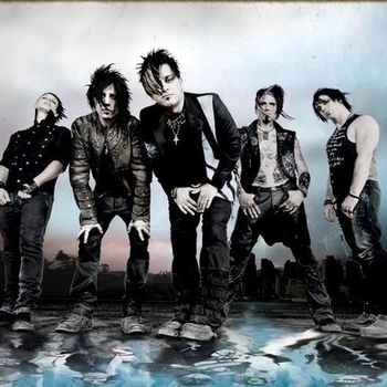 Crashscene – Don't Tell Me What to Do
