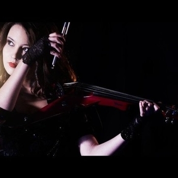 Cait Lin – Hysteria (Cover)