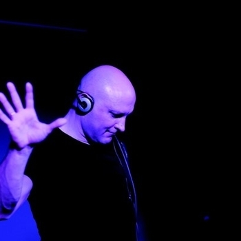 E-gens – Holy Dreams