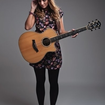 Emma Stevens – Dreaming Trees