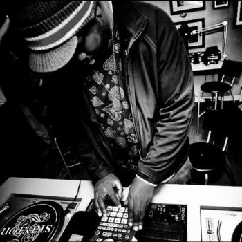 Elaquent – 13 - Theory in Practice ft O-Phrap