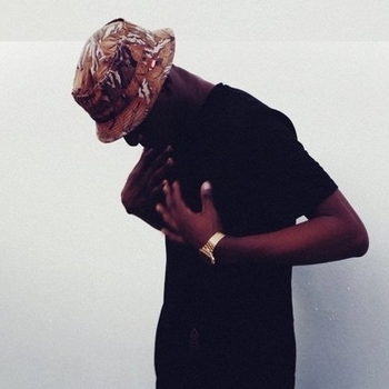 Fwdslxsh – Her Eyes (Sade Edit)