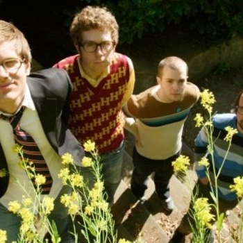 Fruit Bats – Seaweed