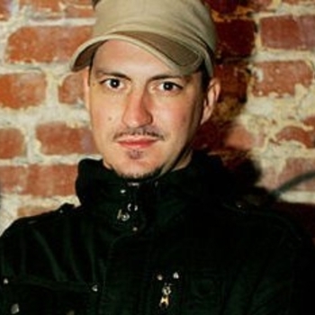 Fred Everything – Stay Ft. Tim Fuller (Lawnchair Generals Mix)