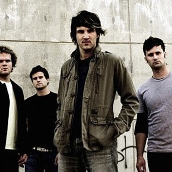 Fee – Arms That Hold the Universe