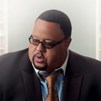 Fred Hammond – They That Wait (feat. John P. Kee)