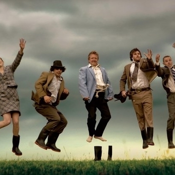 Gaelic Storm – An Irish Party In Third Class