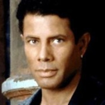 Gregory Abbott – Shake You Down