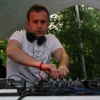 Galactika – Motion Control