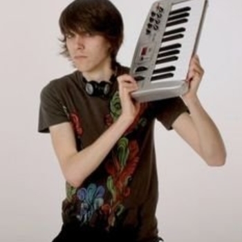 Geek Boy – Troubles On Your Mind