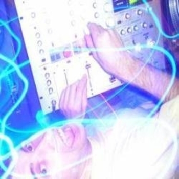 Gavin Boyce – 8 Bit Soul