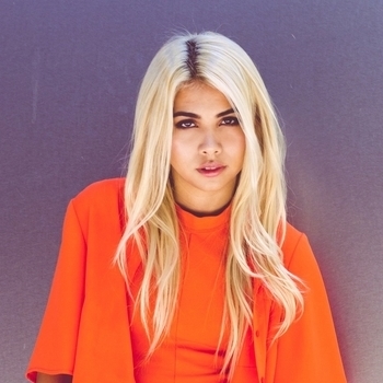 Phantoms – Need you closer (feat. Hayley Kiyoko)