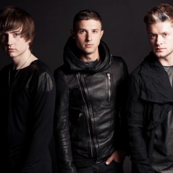 Hot Chelle Rae – I Like It Like That