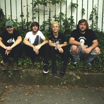 Happy – Dancing In The Moonlight (2013)