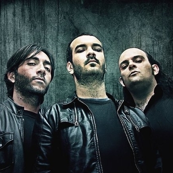 Holy Knights – The Revival of the Black Demon