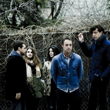 Here We Go Magic – A different ship (Misfits / Отбросы)