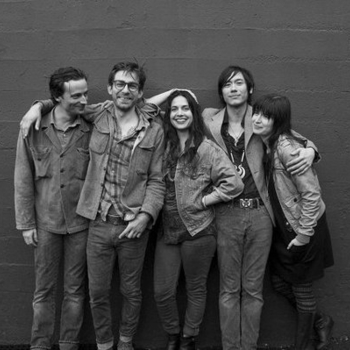 Houndstooth – Strangers
