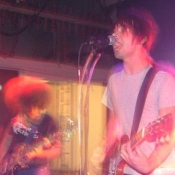Headliner – Catch Me I'M Falling