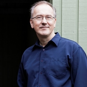 Ian Munro – Seven Bagatelles, Op. 33: No. 3 in F Major, Bagatelle